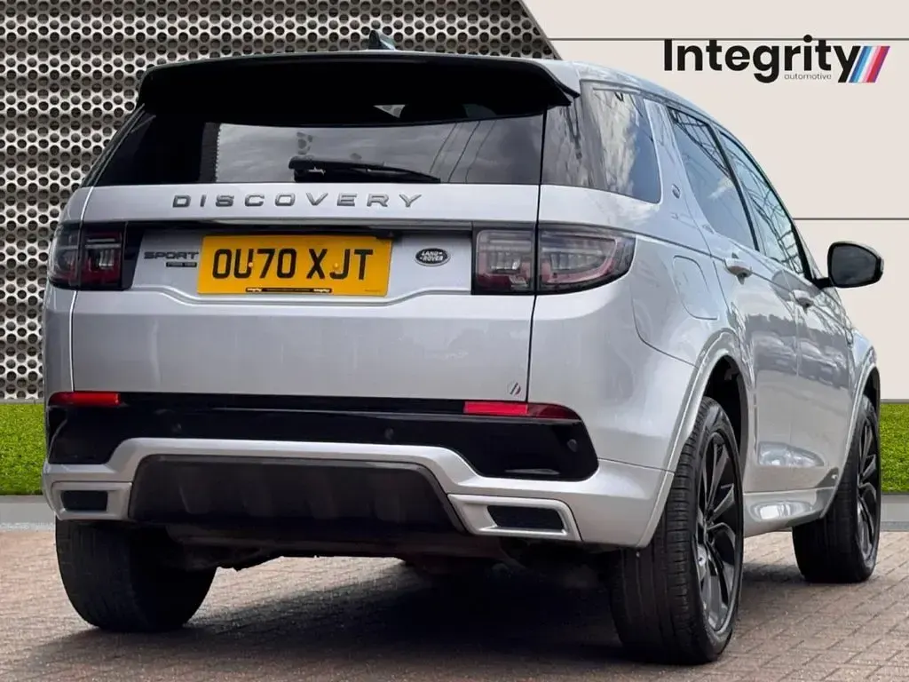 Used Land Rover Discovery Sport HSE Dynamic 250 HP (183 kW) 2020 Silver SUV