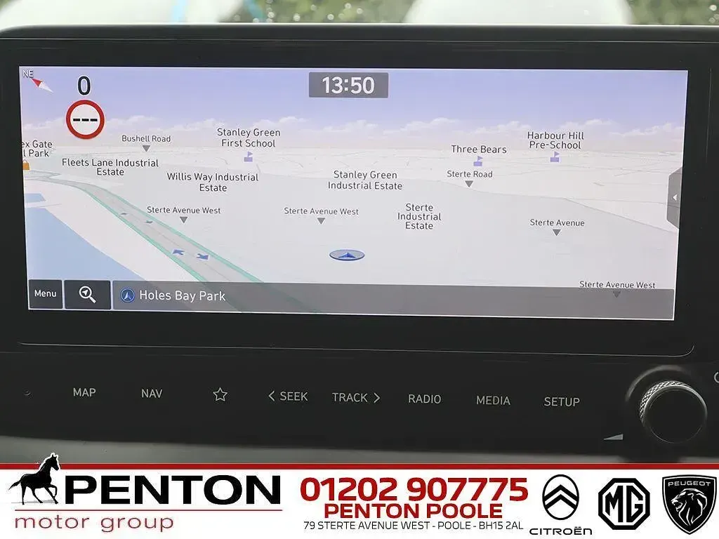 Używany Hyundai Bayon Premium 100 KM (73 kW) 2021 Niebieski SUV