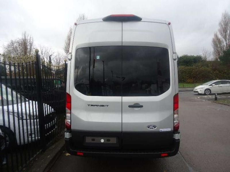 Begagnad Ford Transit Trend 130 HK (95 kW) 2024 Silver