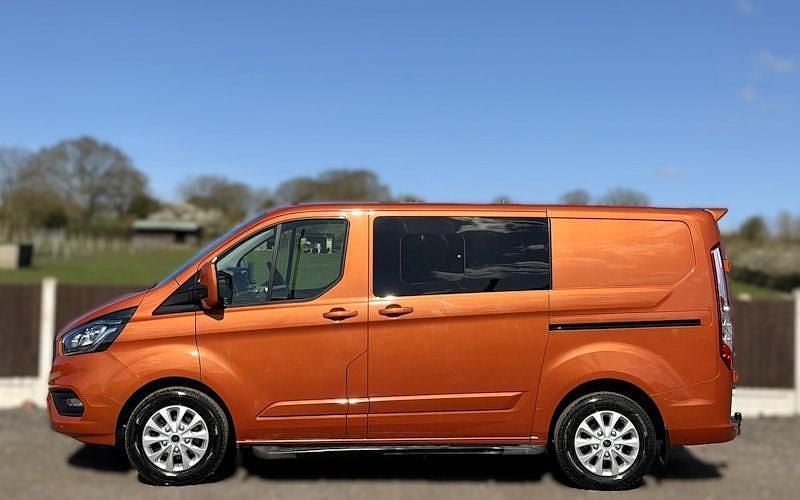 Used Ford Transit Custom Limited 170 HP (125 kW) 2023 Van