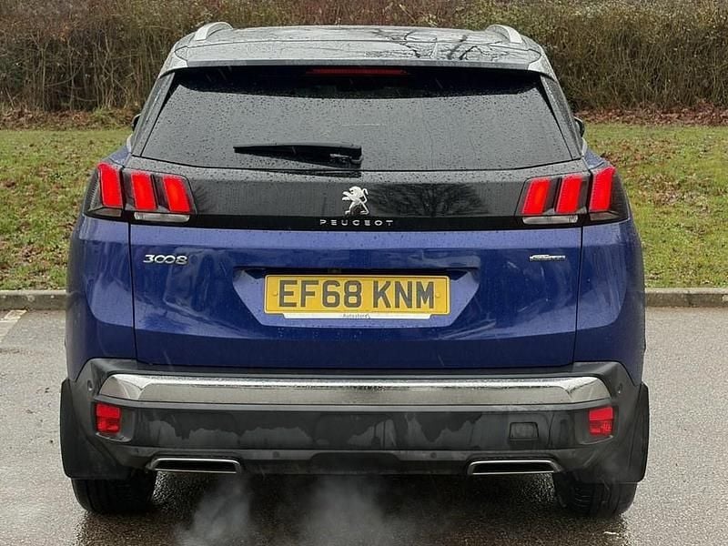 Used Peugeot 3008 Premium 130 HP (95 kW) 2018 Blue SUV