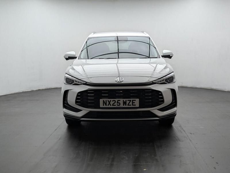 Used MG ZS SE 116 HP (85 kW) 2025 White Hatchback