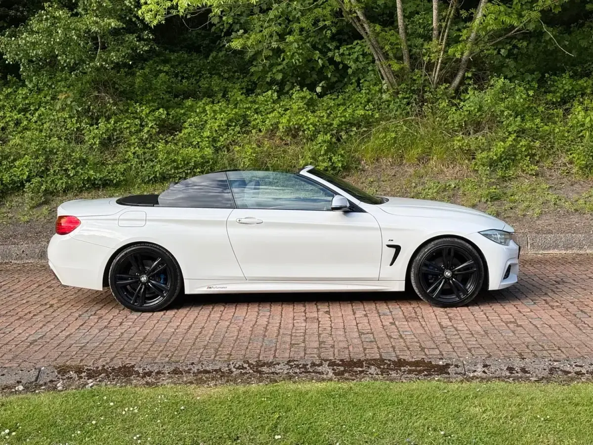 Begagnad BMW 420 M Sport 2015 Vit Cab