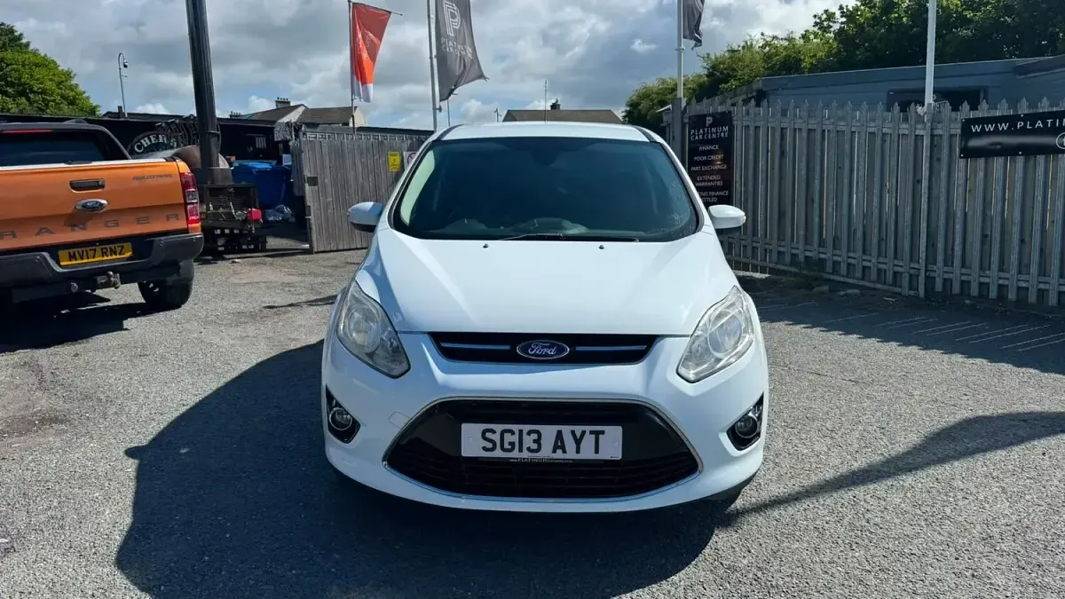 Used Ford Grand C-Max Titanium 115 HP (84 kW) 2013 White MPV
