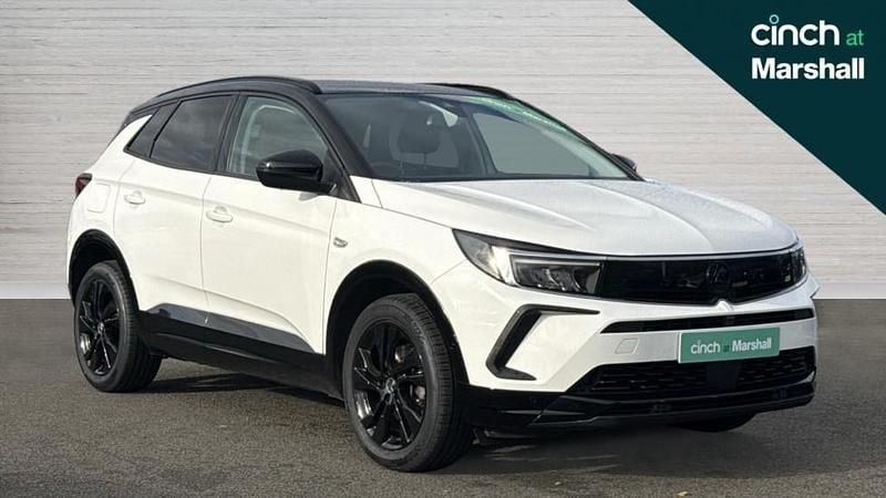 White Used 2022 Vauxhall Grandland X SRi SUV | £14,000 (Fair price) - Image 1/4