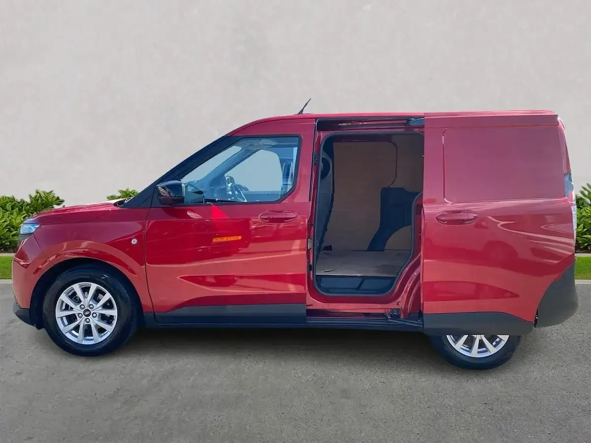 Used Ford Transit Courier Limited 125 HP (91 kW) 2024 Red Van