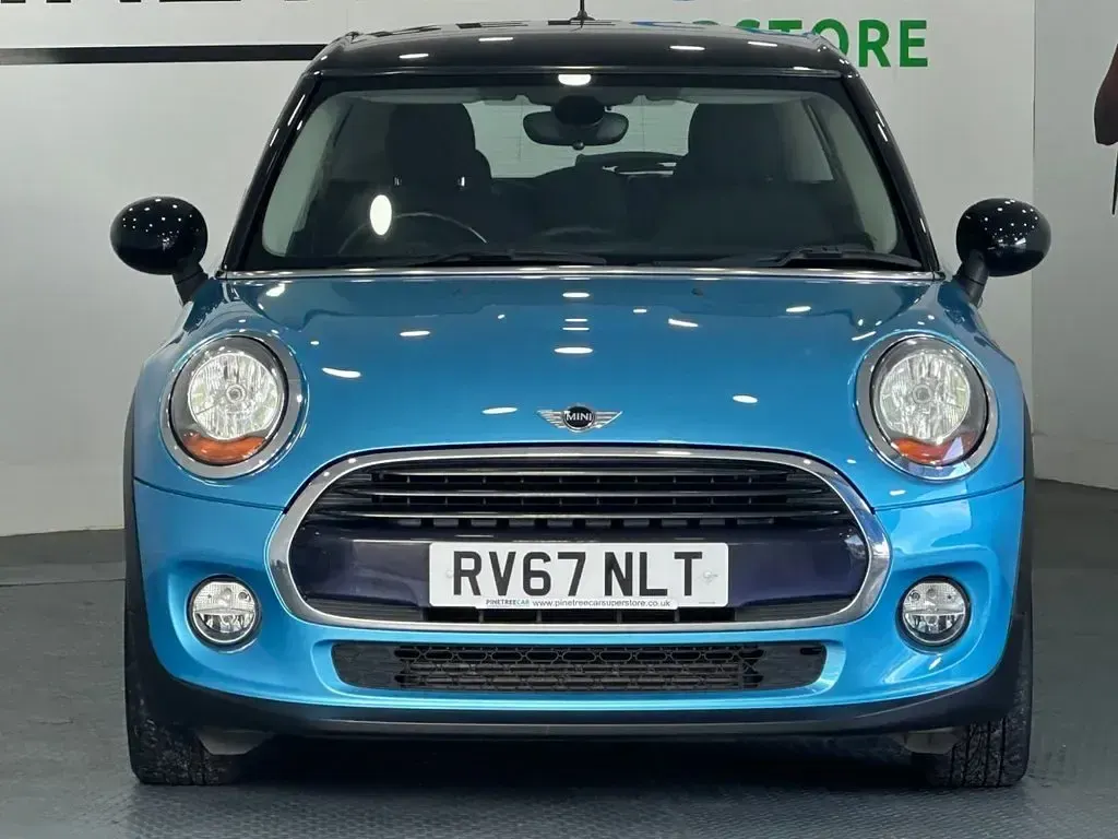 Used Mini Cooper Hatch 136 HP (100 kW) 2017 Blue Hatchback