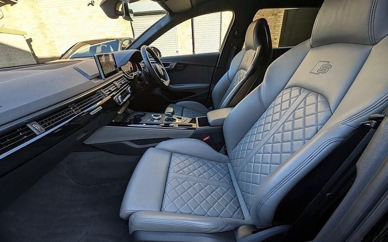 Used Audi S4 Comfort 354 HP (260 kW) 2018 Estate