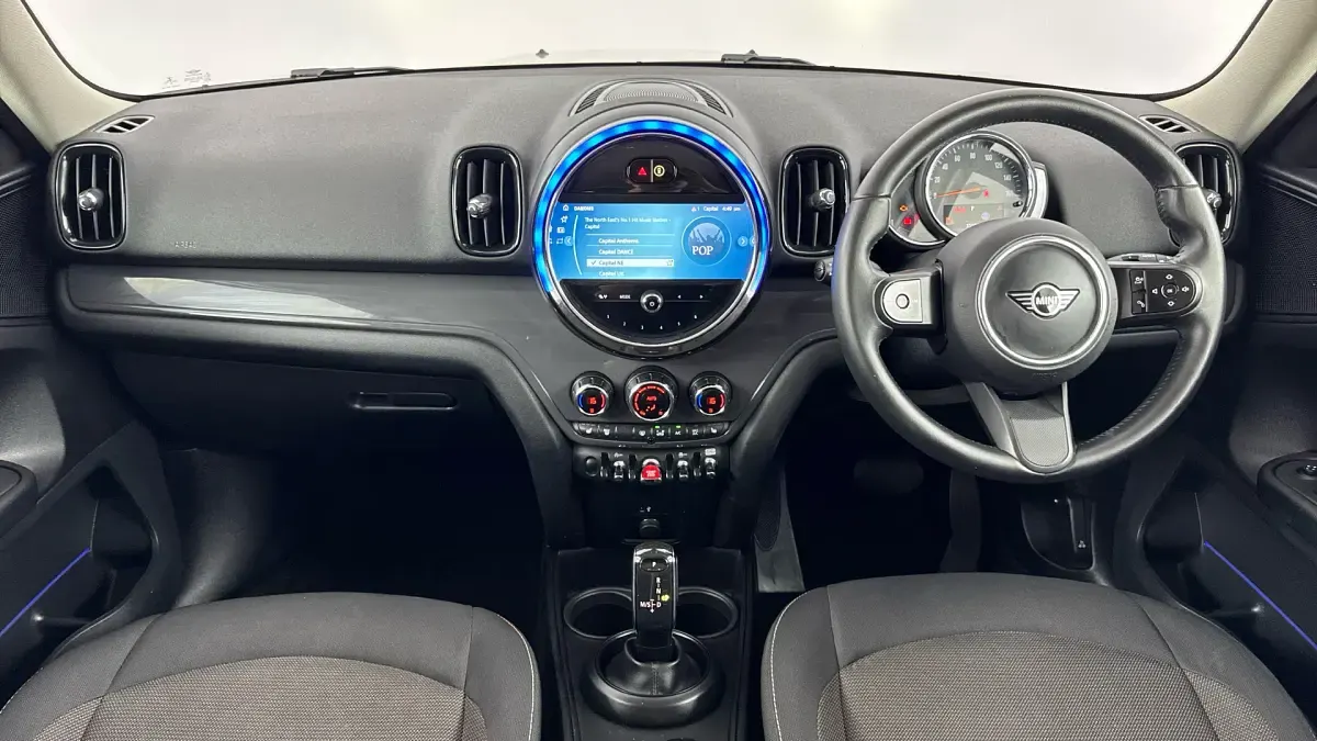 Used Mini Countryman Classic 136 HP (100 kW) 2023 Rooftop grey SUV