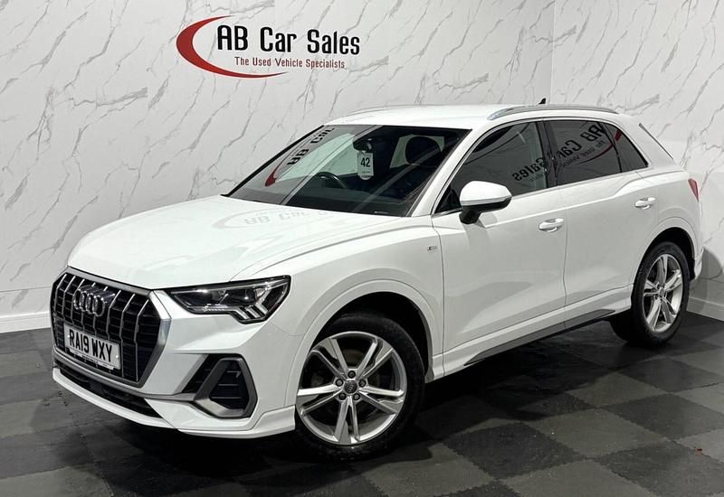 Used Audi Q3 S-Line 150 HP (110 kW) 2019 White SUV