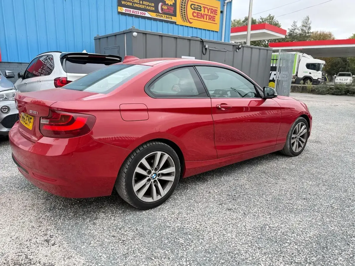 Used BMW 218 Sport Line 2015 Red Coupe