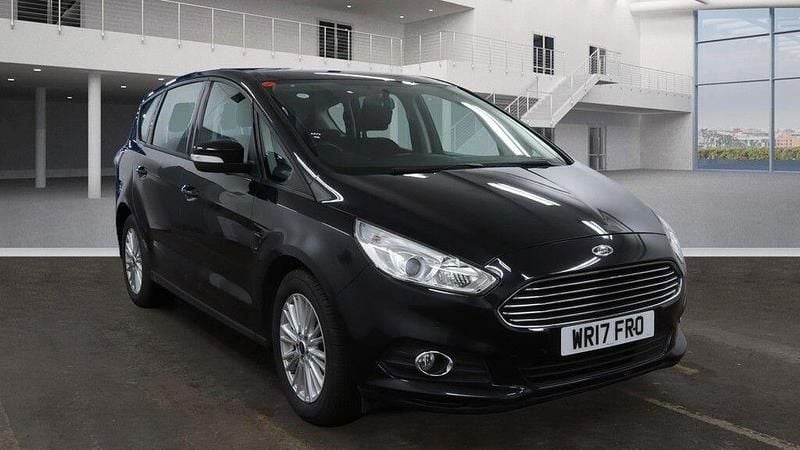 Used Ford S-MAX Zetec 2017 Black MPV