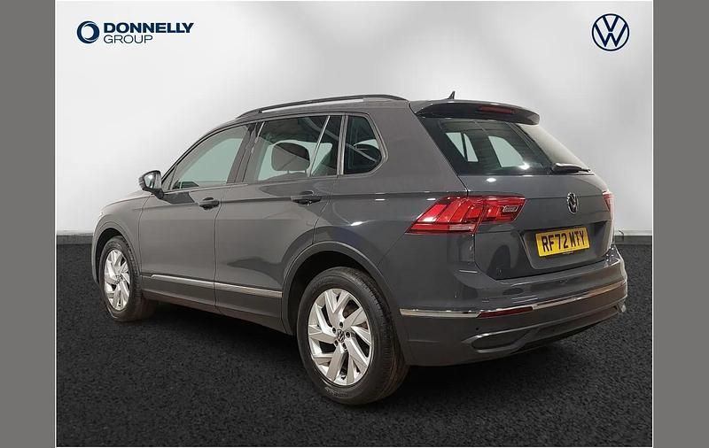 Used VW Tiguan Life 147 HP (108 kW) 2023 Grey SUV