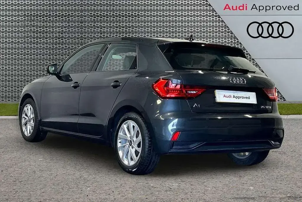 Used Audi A1 Sport 94 HP (69 kW) 2022 Grey SUV