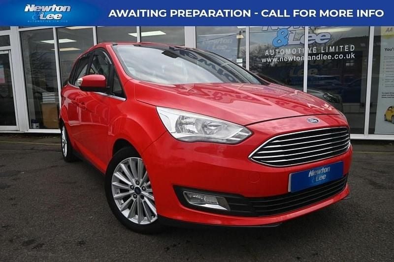 Used Ford Grand C-Max Titanium 120 HP (88 kW) 2017 Red MPV