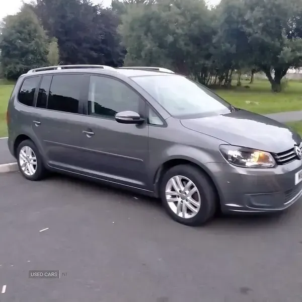Used VW Touran SE 105 HP (77 kW) 2015 Grey MPV