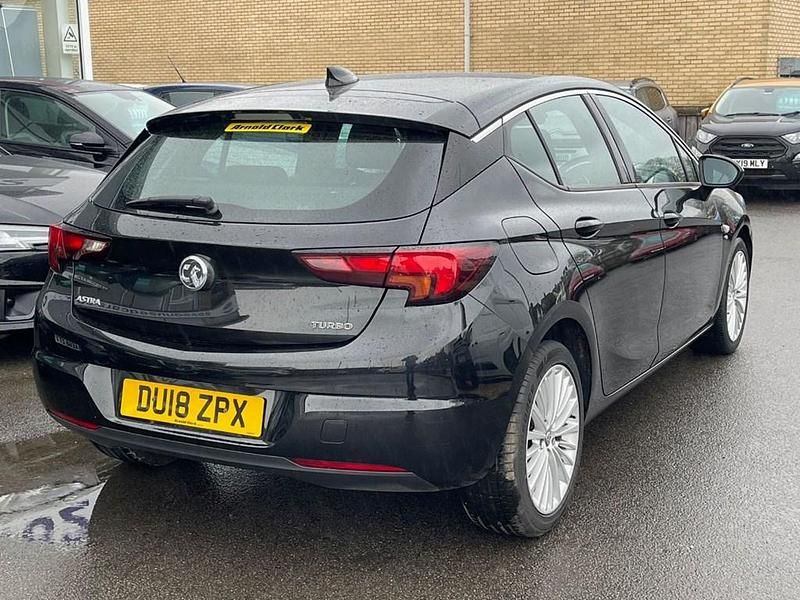 Used Vauxhall Astra Elite 150 HP (110 kW) 2018 Black Hatchback