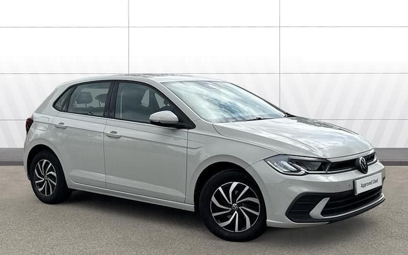 Used 2026 VW Polo Life Hatchback | £15,772 (Good price) - Image 1/4