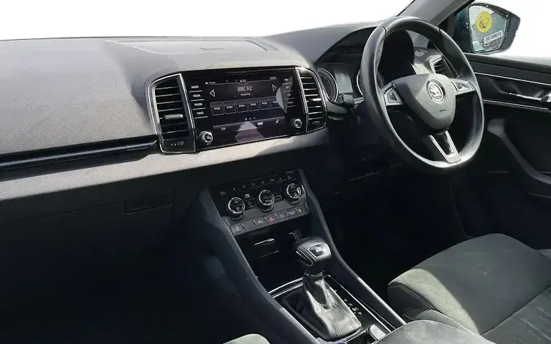 Used Skoda Karoq SE L 116 HP (85 kW) 2019 Blue SUV