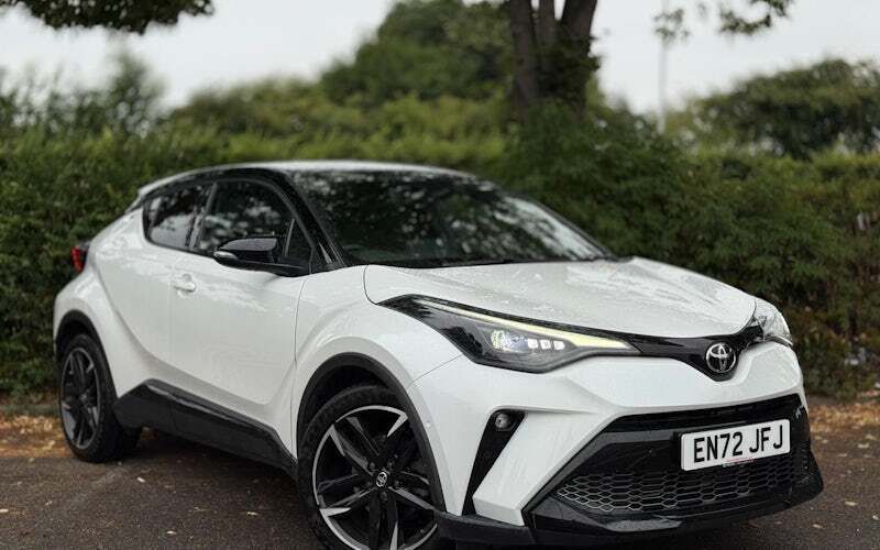 Used 2022 Toyota C-HR Sport SUV | £23,145 (A bit pricey) - Image 1/4