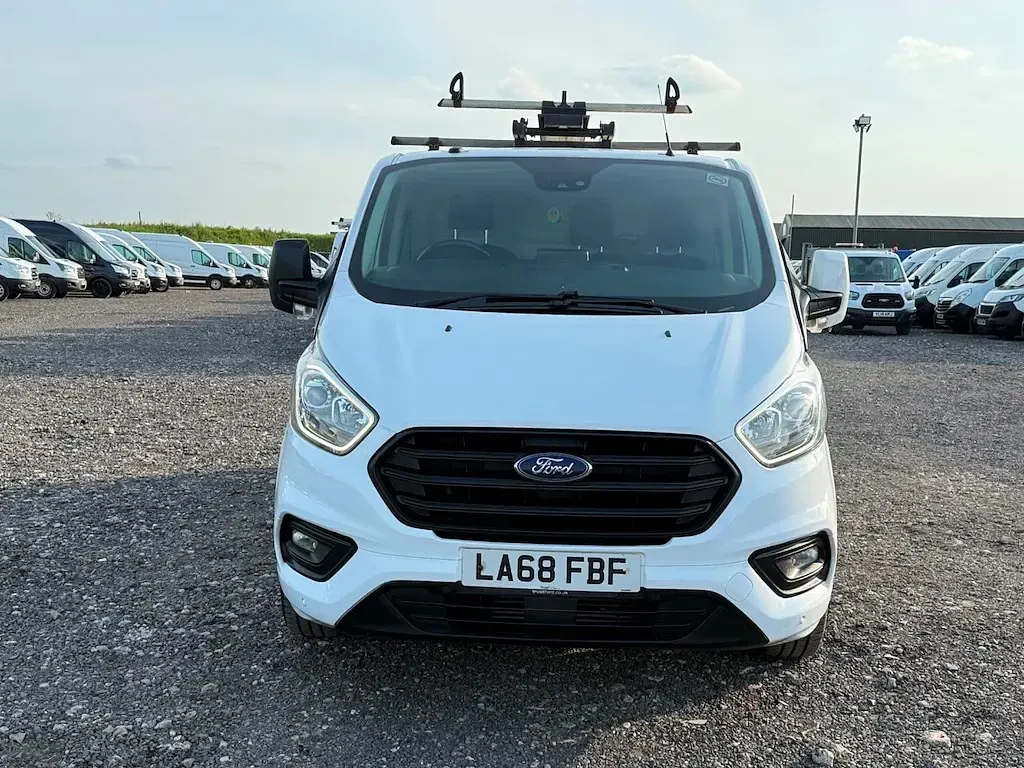 Usado Ford Transit Custom Trend 105 CV (77 kW) 2019 Blanco Van