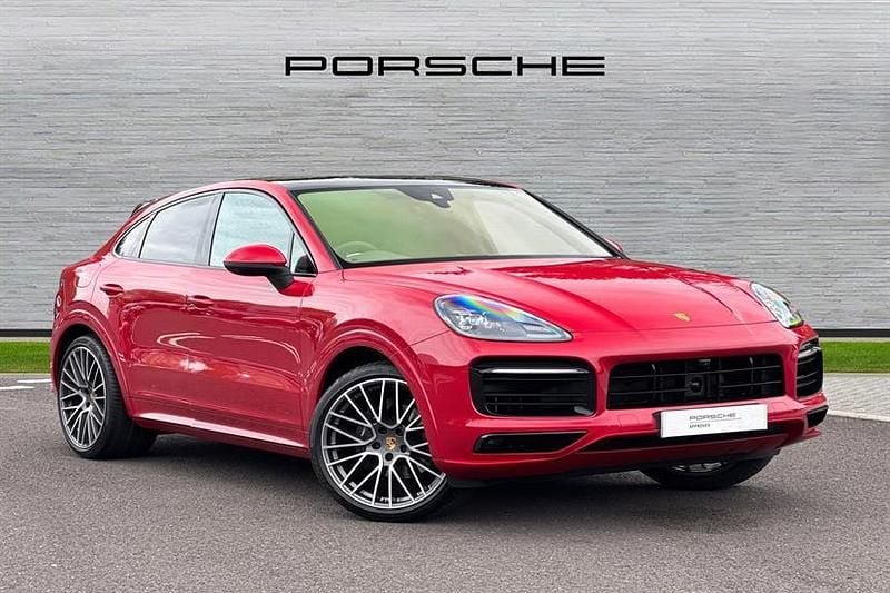 Used Porsche Cayenne 340 HP (250 kW) 2023 Red SUV
