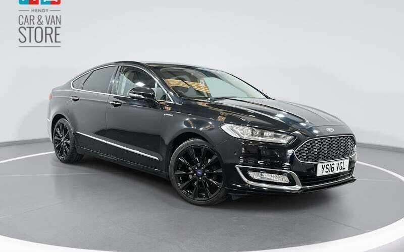 Black Used 2016 Ford Mondeo Vignale Sedan | £9,499 (Good price) - Image 1/4