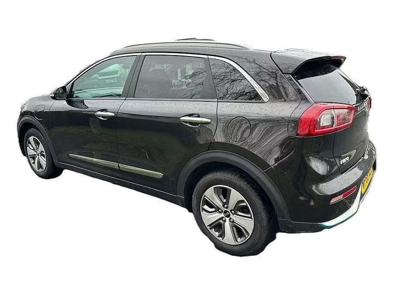 Used Kia Niro 139 HP (102 kW) 2018 Brown SUV