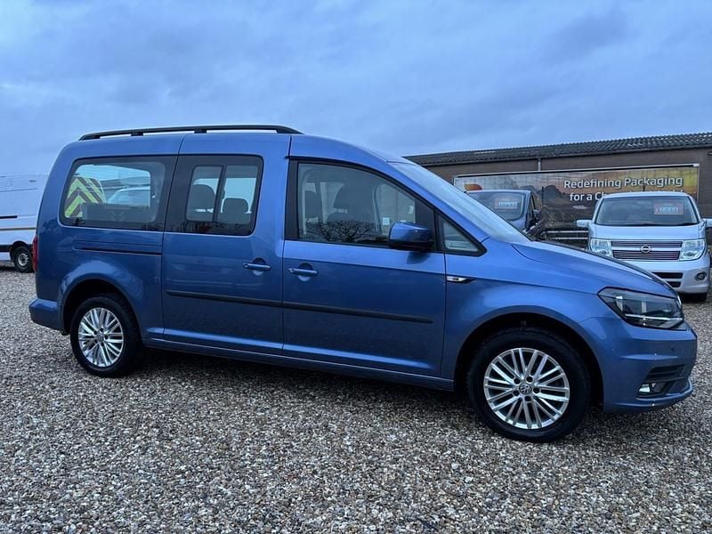 Used VW Caddy Maxi Life Life 102 HP (75 kW) 2020 Blue MPV
