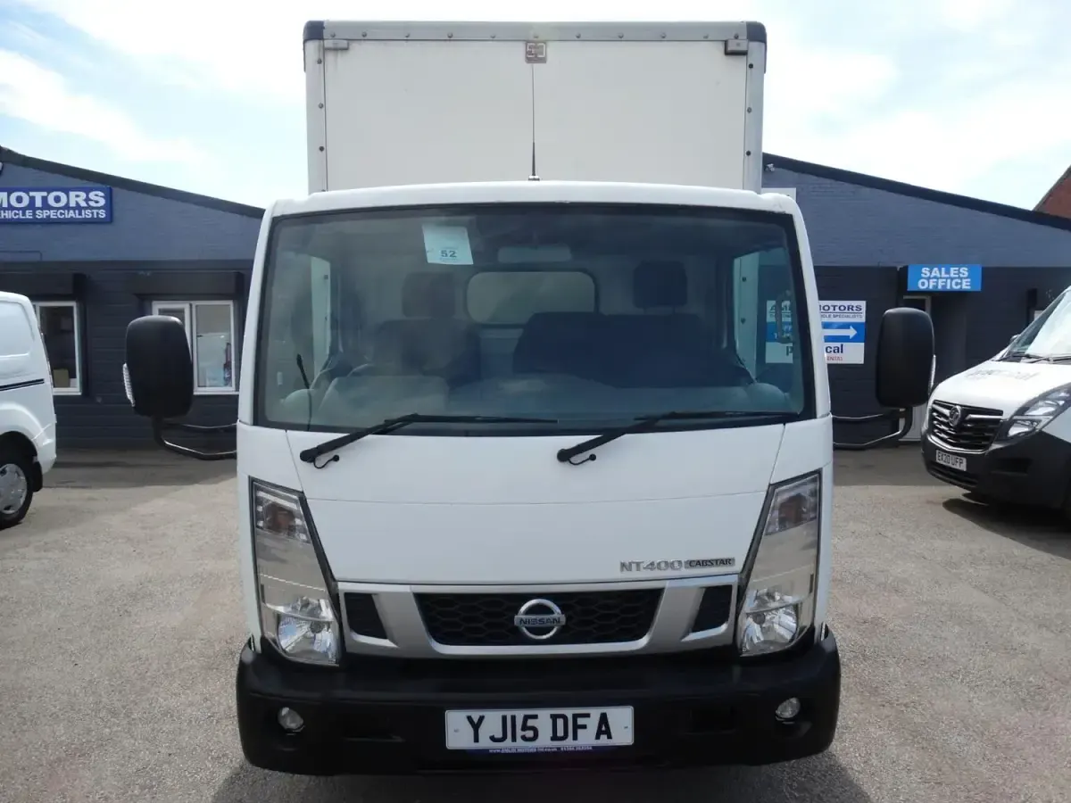 Gebraucht Nissan Cabstar 136 PS (100 kW) 2015 Weiß Pickup