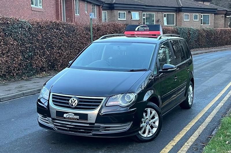 Black Used 2010 VW Touran Match MPV | £4,250 (Fair price) - Image 1/1
