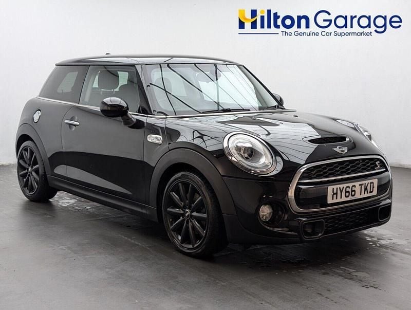 Black Used 2016 Mini Cooper S Hatch Hatchback | £9,850 (Fair price) - Image 1/4