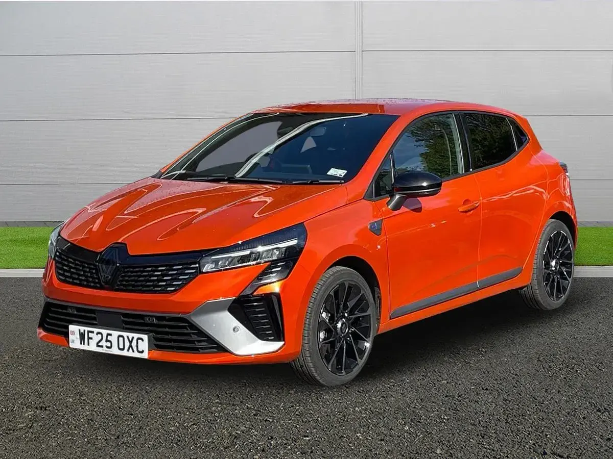 Used Renault Clio Esprit Alpine 143 HP (105 kW) 2025 Orange Hatchback