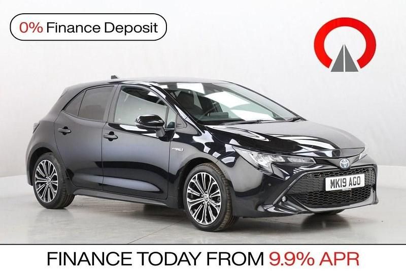 Used Toyota Corolla Design 184 HP (135 kW) 2019 Black Hatchback