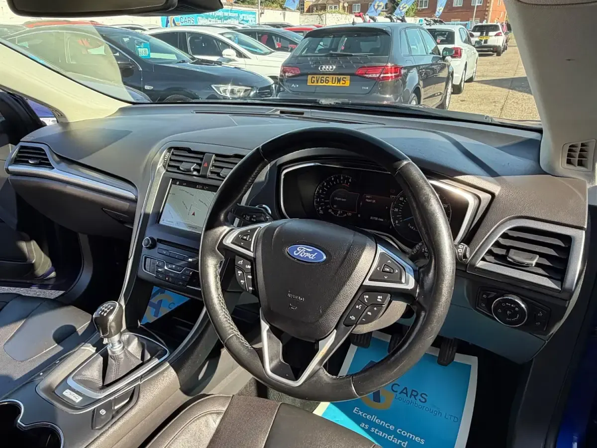 Used Ford Mondeo Titanium 120 HP (88 kW) 2018 Blue Estate