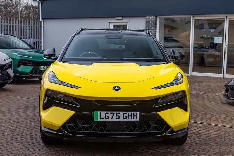Used Lotus Eletre 450 kW (612 HP) 2025 Yellow SUV
