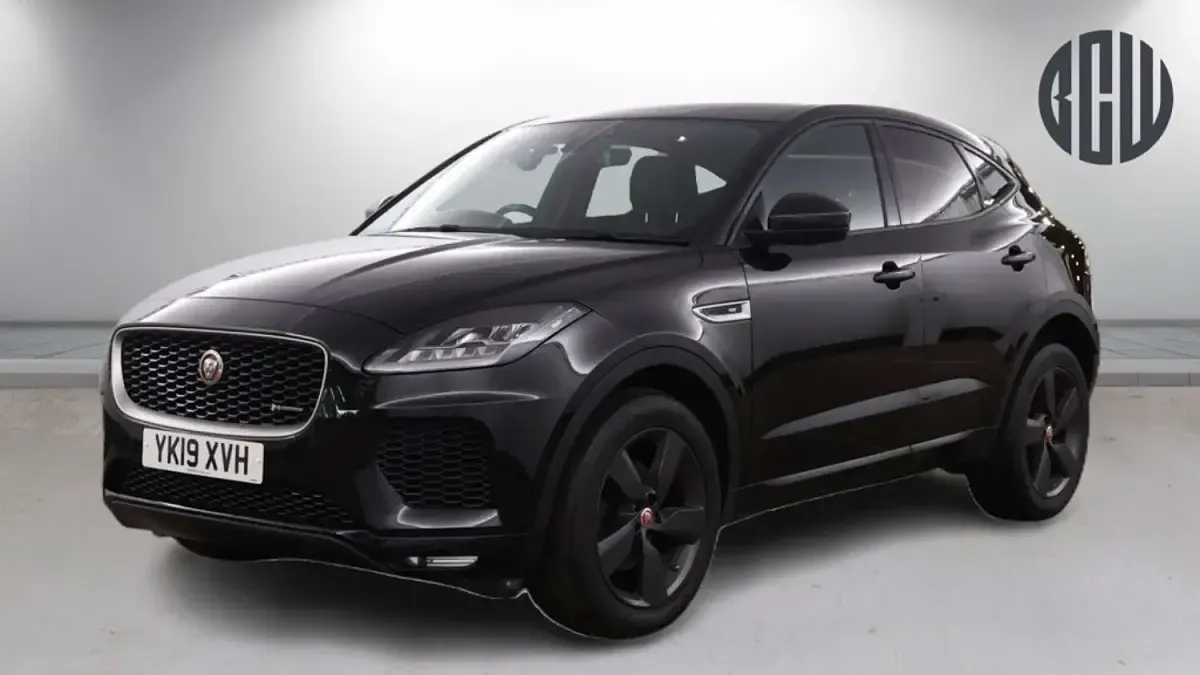 Used Jaguar E-Pace R-Dynamic 180 HP (132 kW) 2019 Black SUV