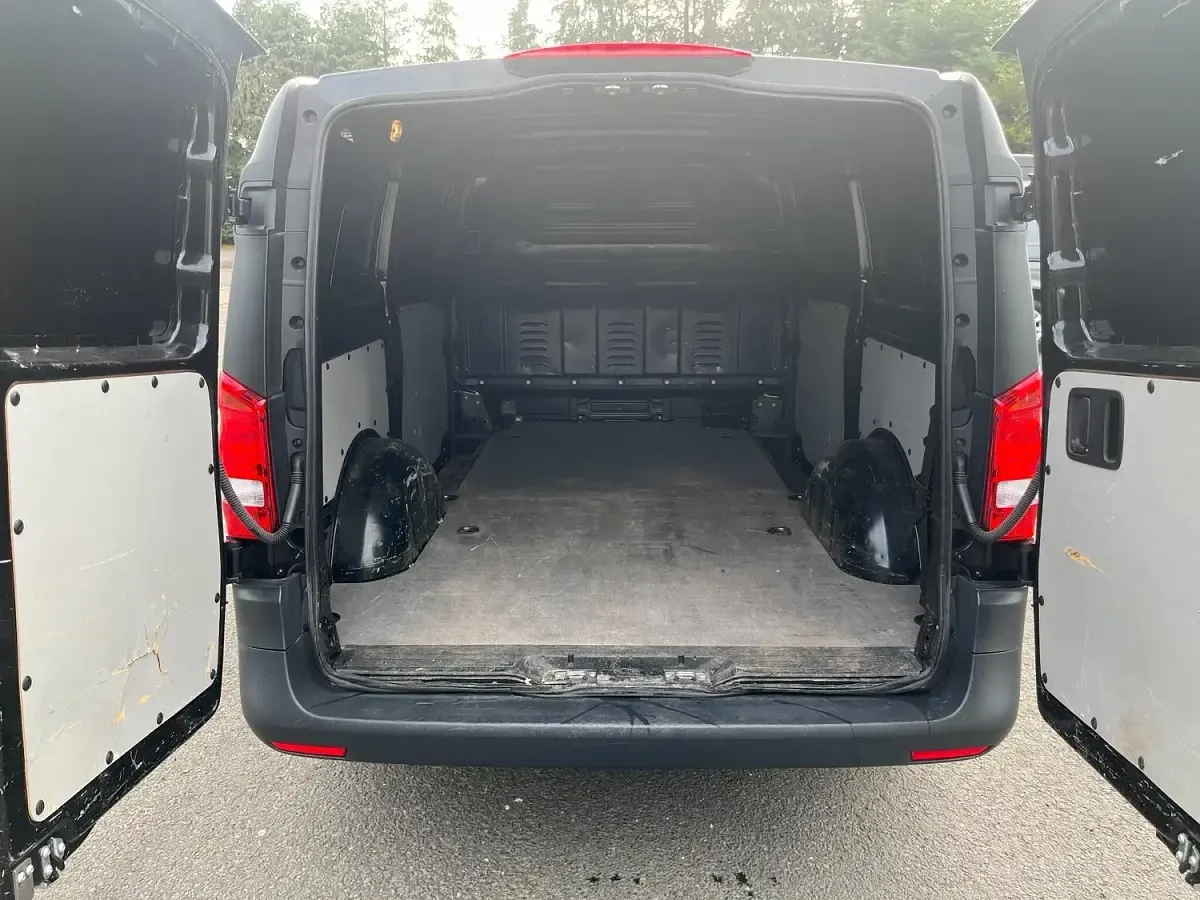 Used Mercedes Vito Progressive 2024 Black Van