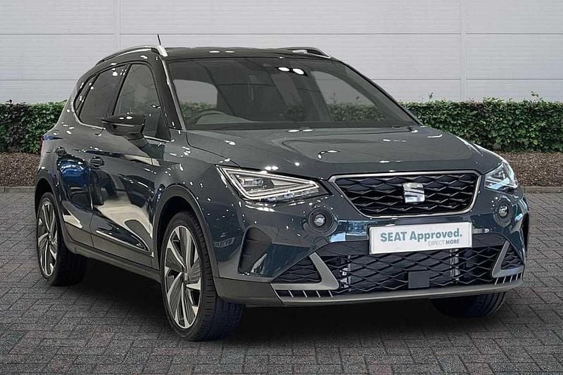 New Seat Arona FR 113 HP (83 kW) 2025 Blue SUV