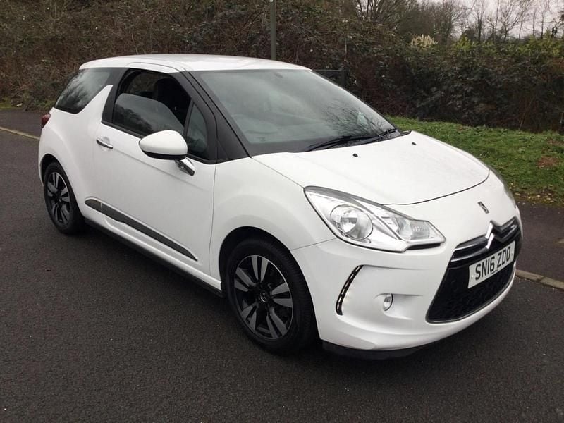 White Used 2016 DS Automobiles DS3 Hatchback | £3,790 (Super price) - Image 1/4