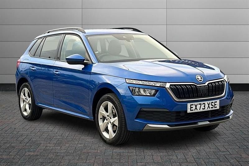 Race blue metallic Used 2023 Skoda Kamiq SE Drive SUV | £17,970 (Fair price) - Image 1/3