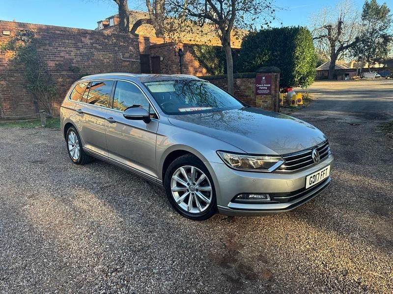 Silver Used 2017 VW Passat Business Estate | £6,995 (Good price) - Image 1/4