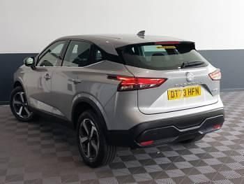 Used Nissan Qashqai Acenta Premium 190 HP (139 kW) 2024 Silver SUV