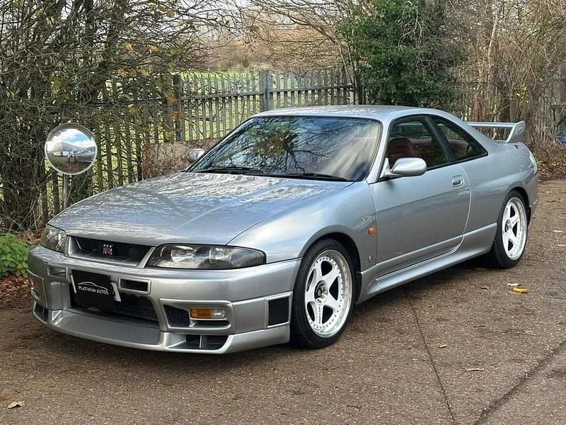 Used Nissan Skyline GT 1997 Silver Sedan