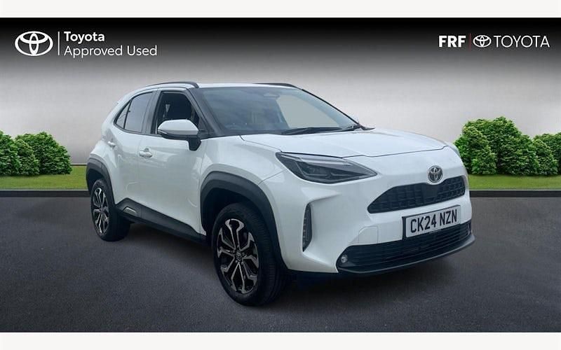 Used Toyota Yaris Hybrid Design 116 HP (85 kW) 2026 Estate