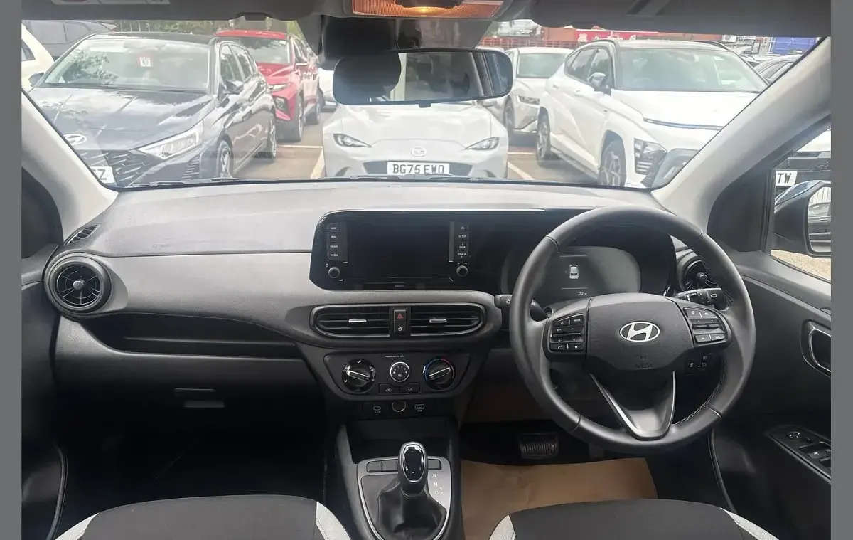 Usado Hyundai i10 Advanced 62 HP (45 kW) 2025 Azul Citadino