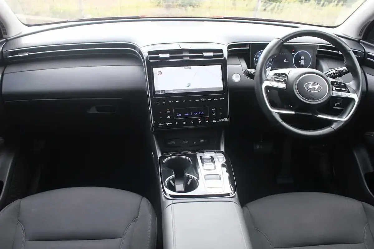 Used Hyundai Tucson Premium 265 HP (194 kW) 2023 Red SUV