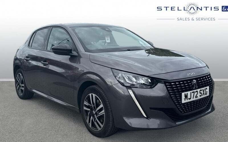 Grey Used 2022 Peugeot 208 Allure+ Hatchback | £13,548 (Fair price) - Image 1/4