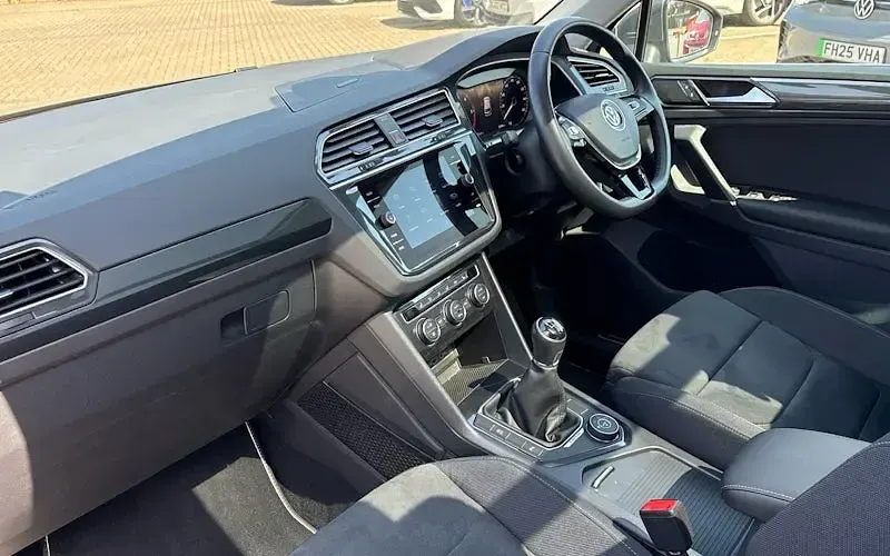 Used VW Tiguan SEL 150 HP (110 kW) 2020 SUV