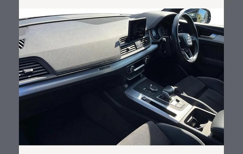 Used Audi Q5 S-Line 190 HP (139 kW) 2017 Black SUV